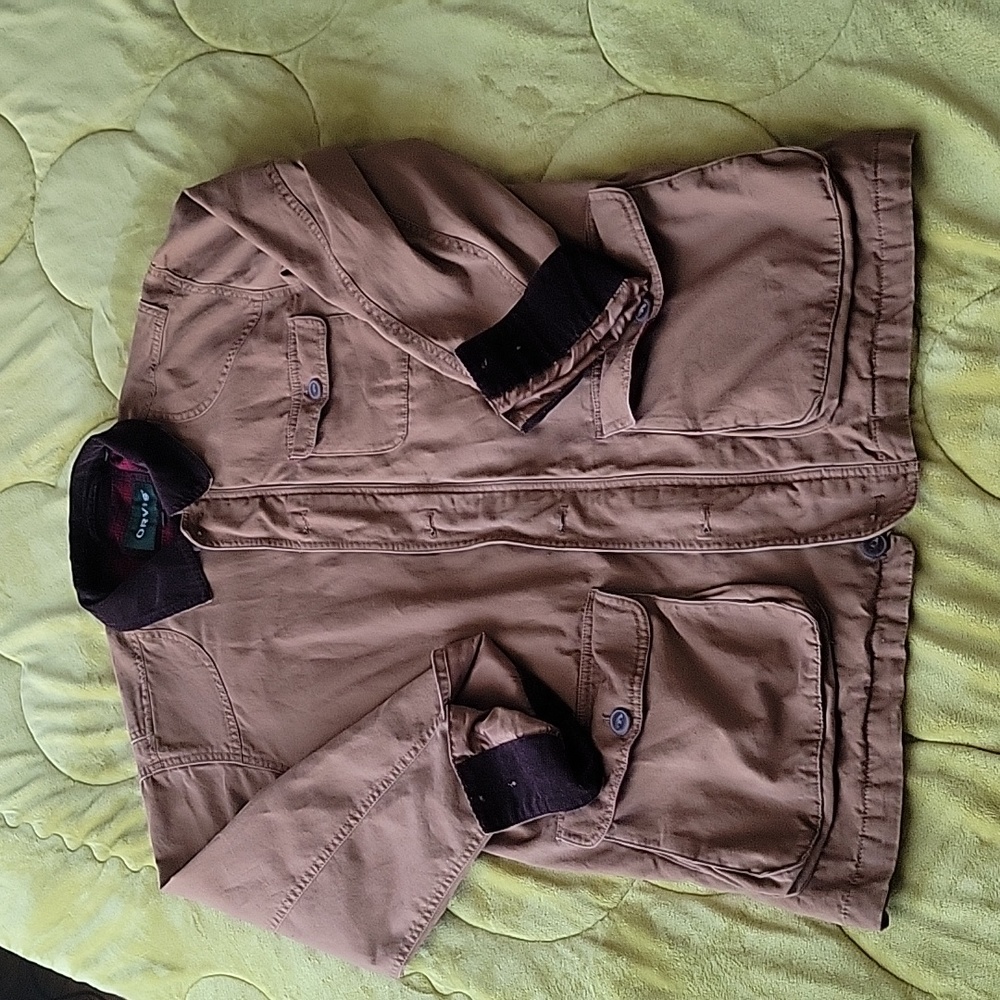 Orvis barn coat medium